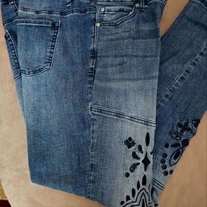 Very Nice Embroiderd Jeans